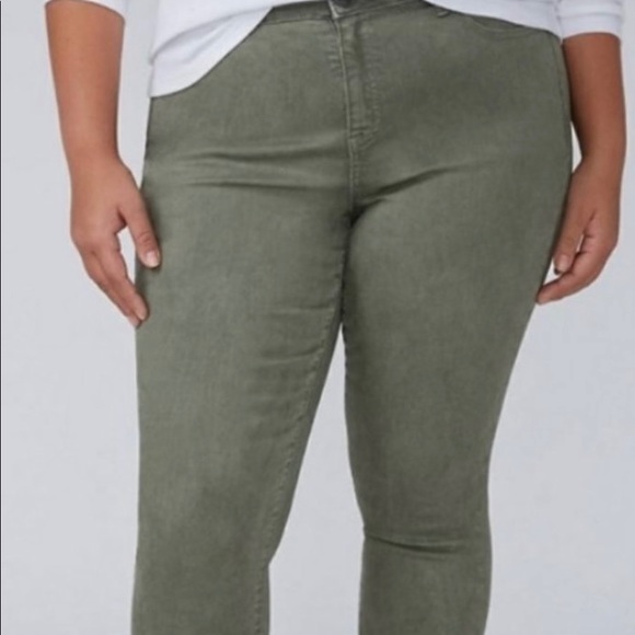 Jeans - Picture 1 of 5